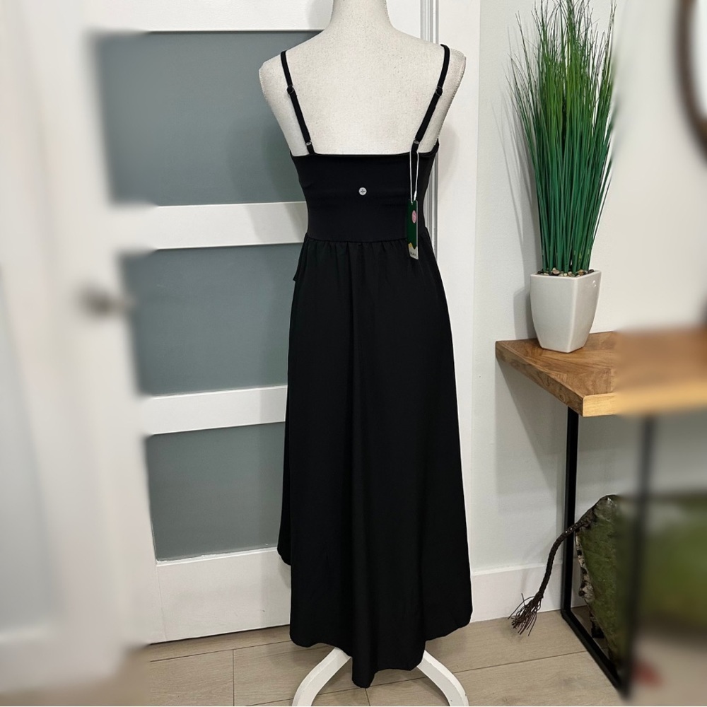 HALARA High Low Flowy Black Midi Quick Dry Dress Small Athleisure Casual NWT - Picture 7 of 7